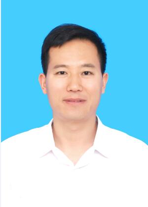 崔记铭